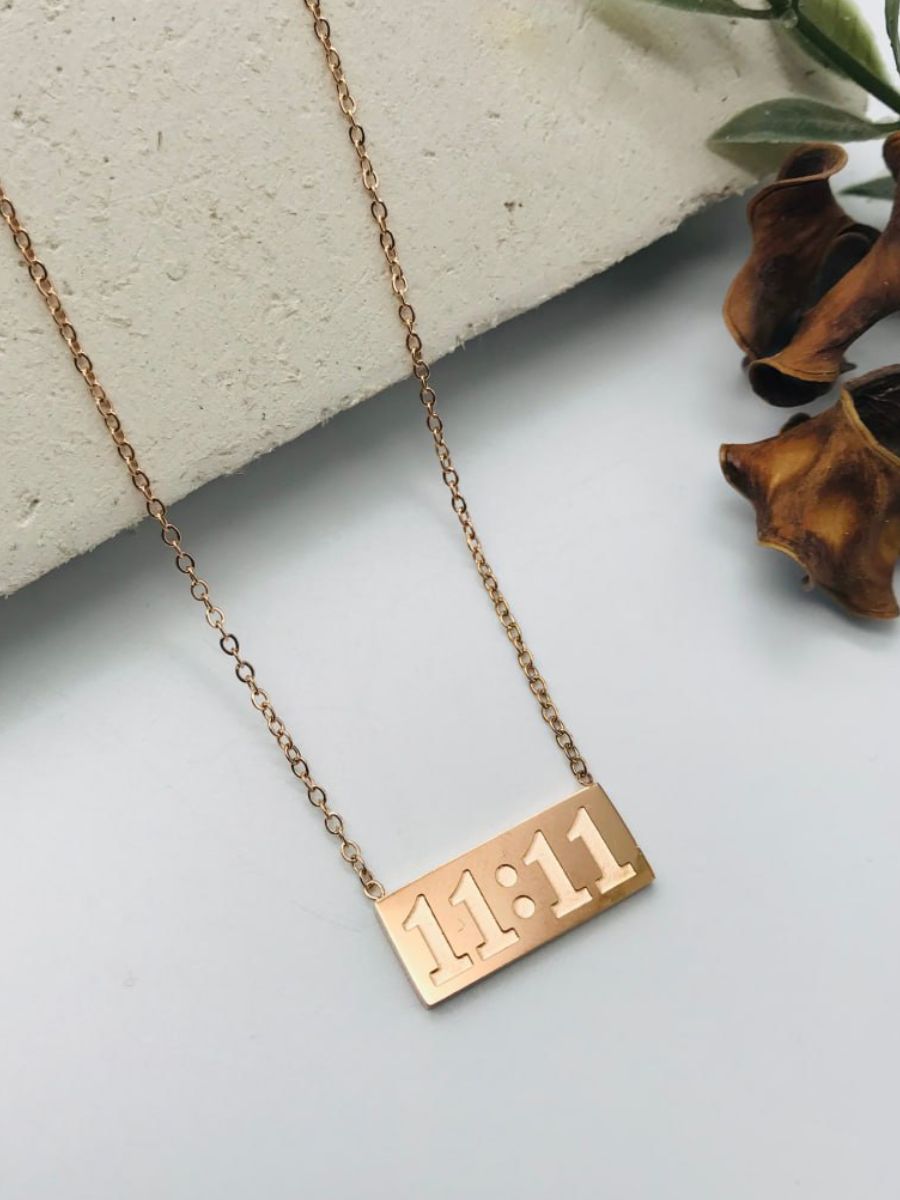 Angel Number 11:11 Engraved Rose Gold Chain Necklace