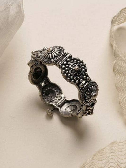 Buy Antique Floral Oxidisied German Silver Bangle Kada - TheJewelbox