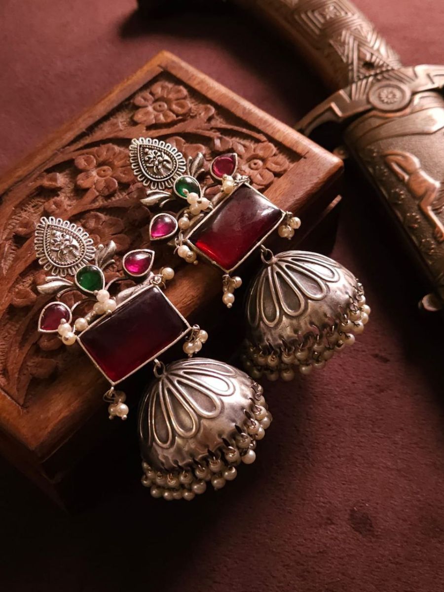 Buy Red and Green Stones German Silver Oxidised Jhumka Earrings - TheJewelbox