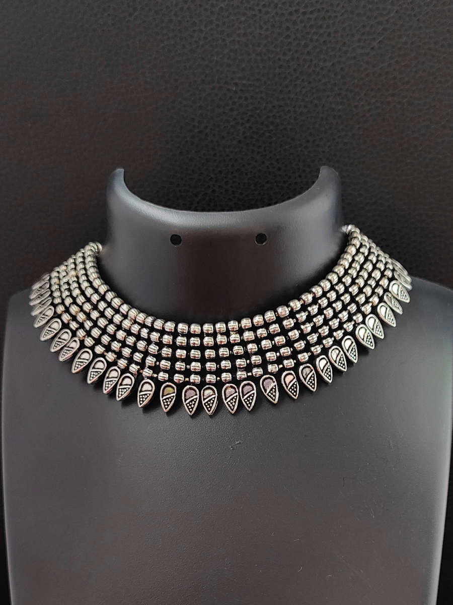 Buy Simple Oxidised Silver Choker Necklace - TheJewelbox