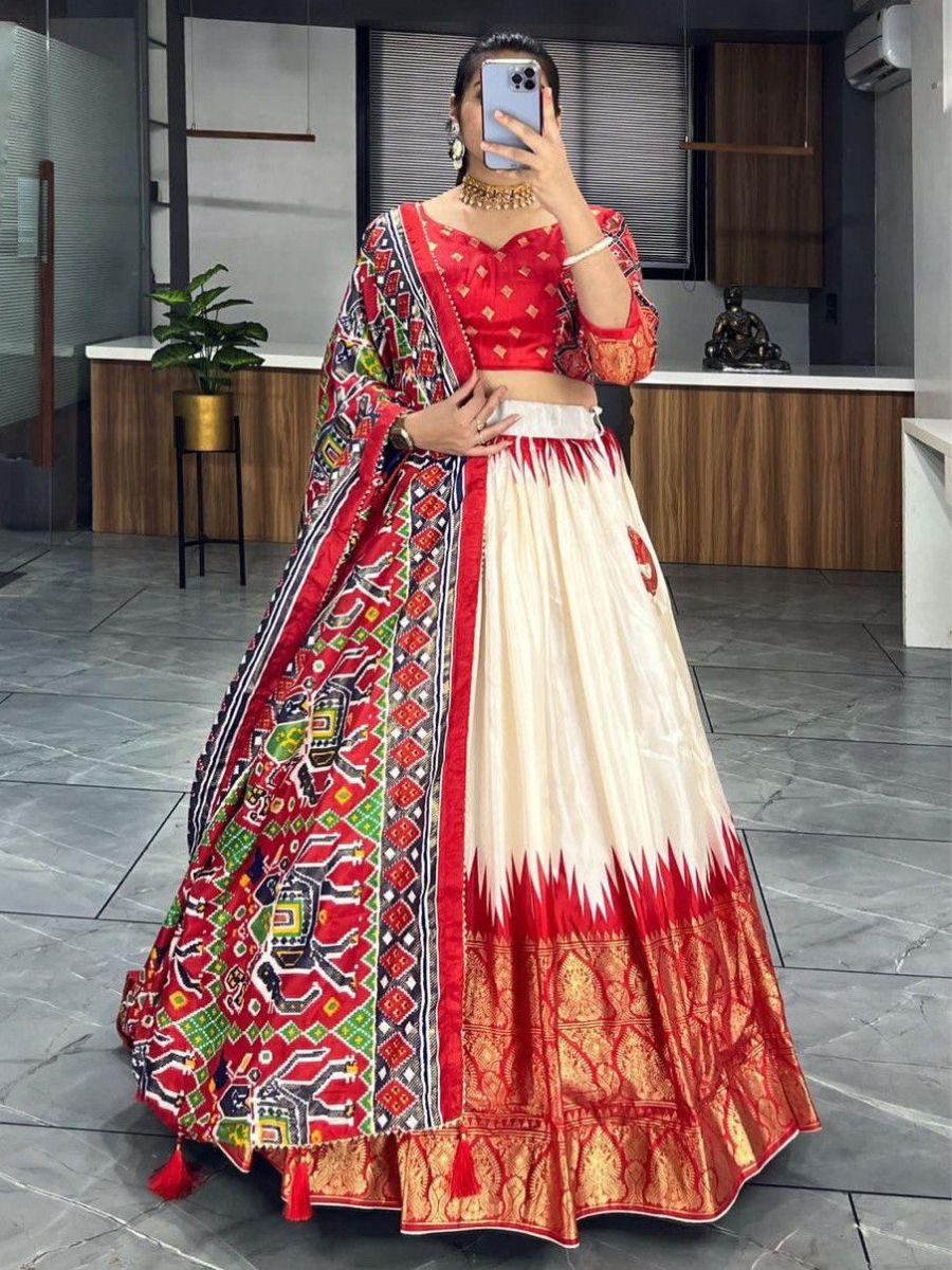 Bridal lehenga range 5000 best sale