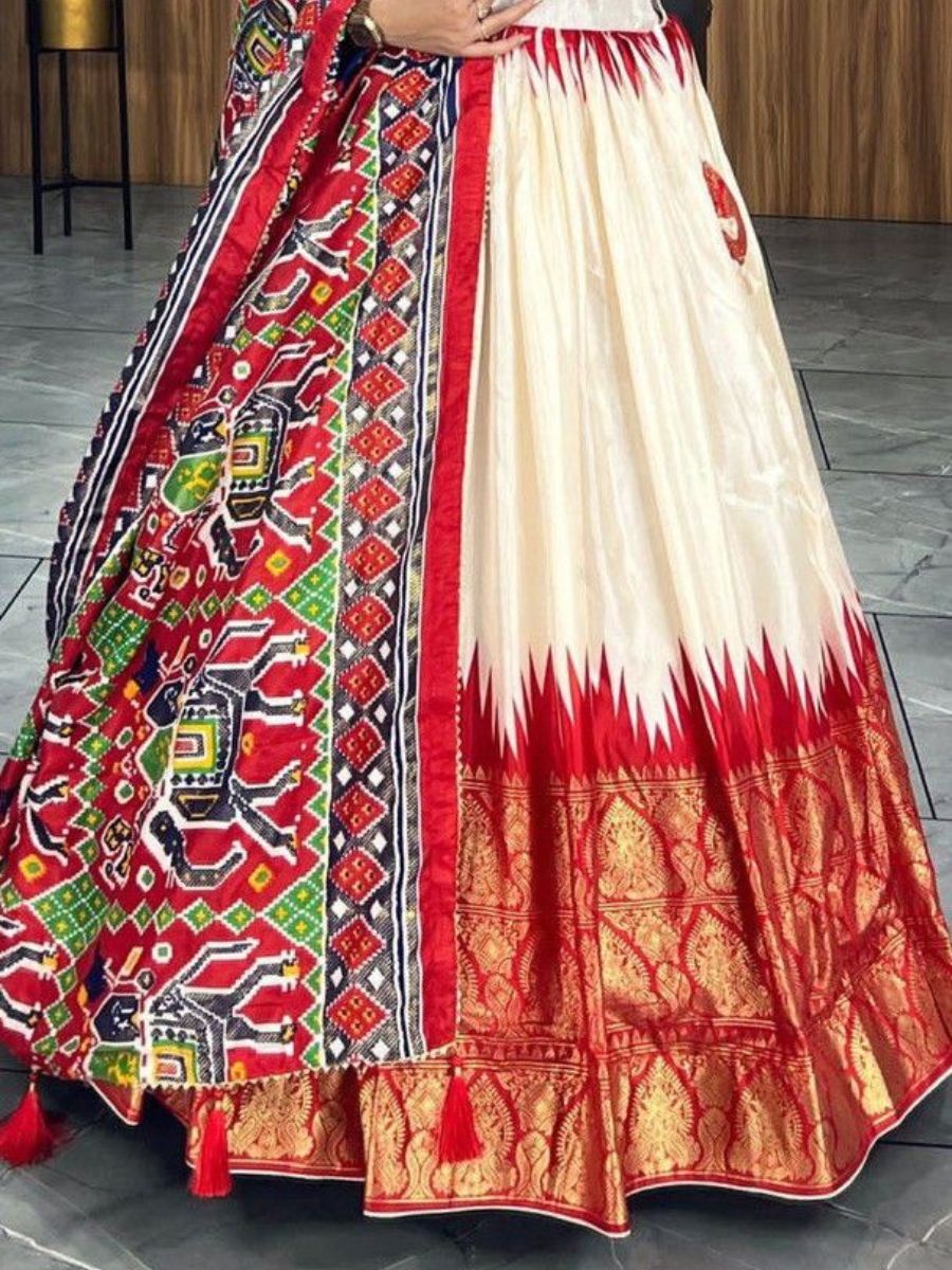 Simple Red and White Silk Lehenga Choli - Paithani Dupatta 